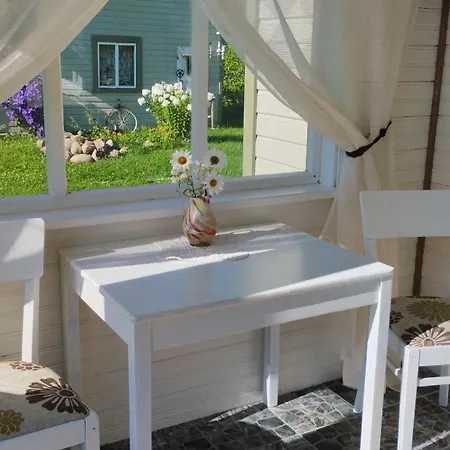 Metsanomme Puhkemaja Ja Saun Сasa de vacaciones Lumati