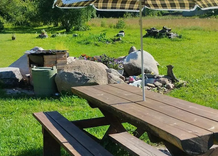 Metsanomme Puhkemaja Ja Saun בית נופש Lumati