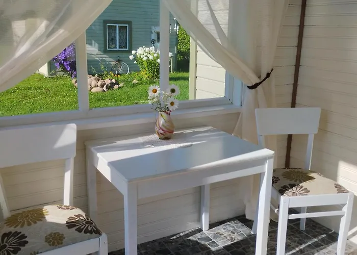 Metsanomme Puhkemaja Ja Saun בית נופש Lumati