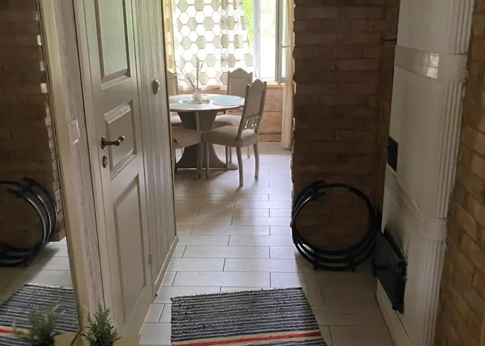 Metsanomme Puhkemaja Ja Saun בית נופש