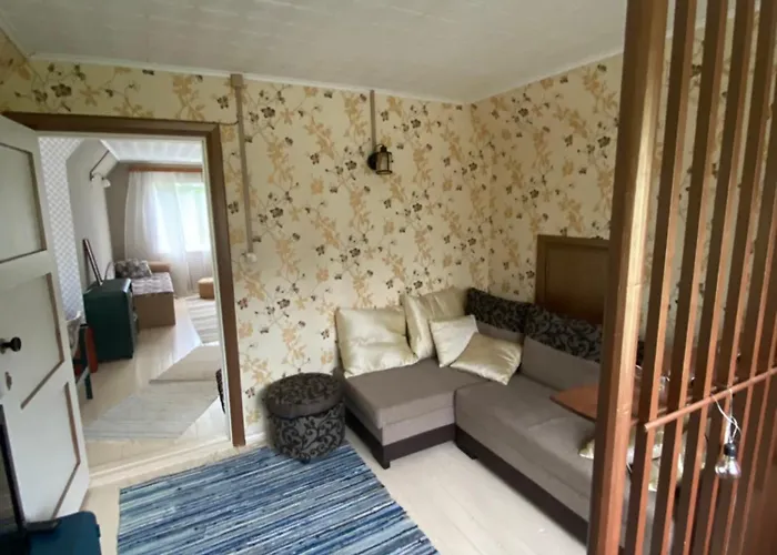 Metsanomme Puhkemaja Ja Saun בית נופש